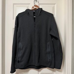 Arc'teryx Women's covert hoodie size large euc